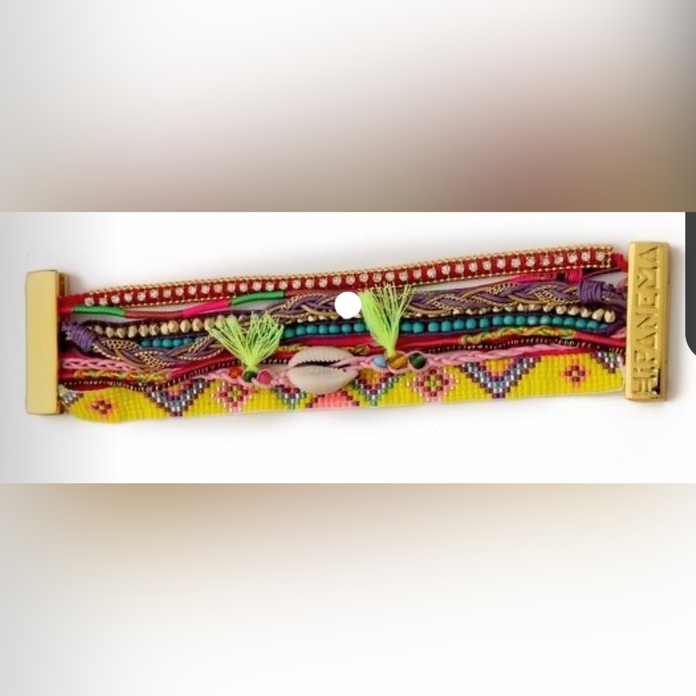 Hipenema Friendship Bracelet